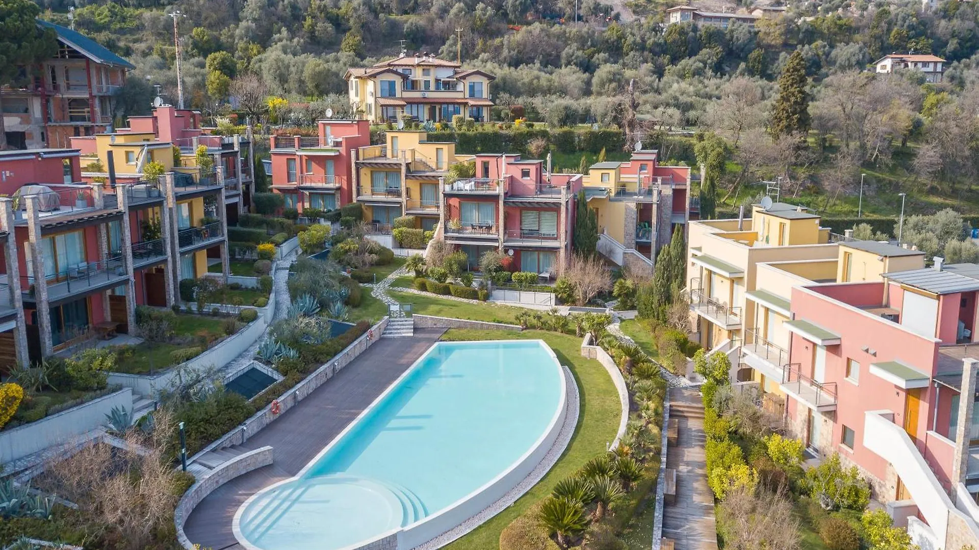 דירה טוסקולנו מדרנו La Casa Di Gioia - Shared Pool & View - Happy Rentals